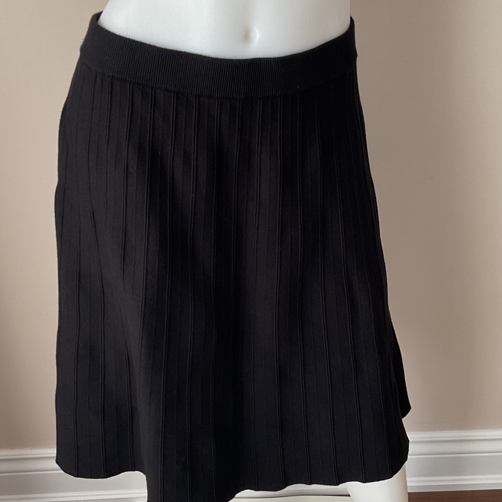 Jules & Leopold Black A-Line Knit Skirt